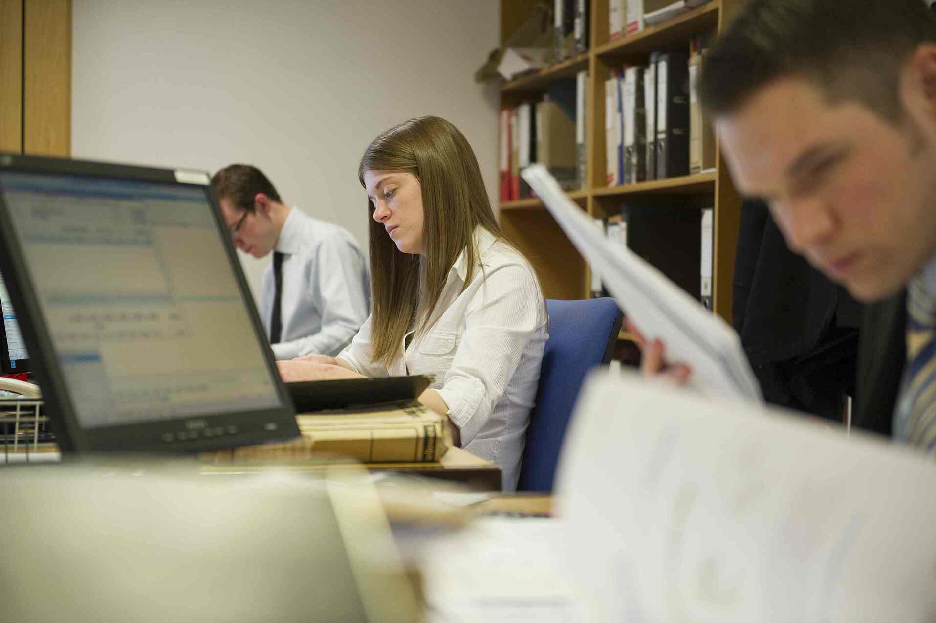 Tax experts warn on HMRC