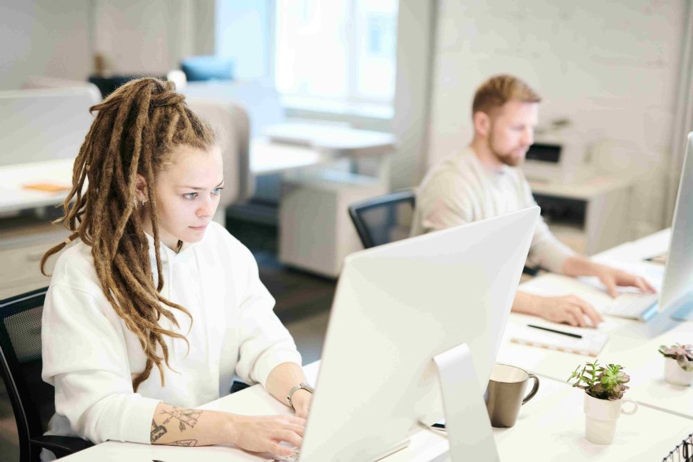 HMRC plan to cut to phone services